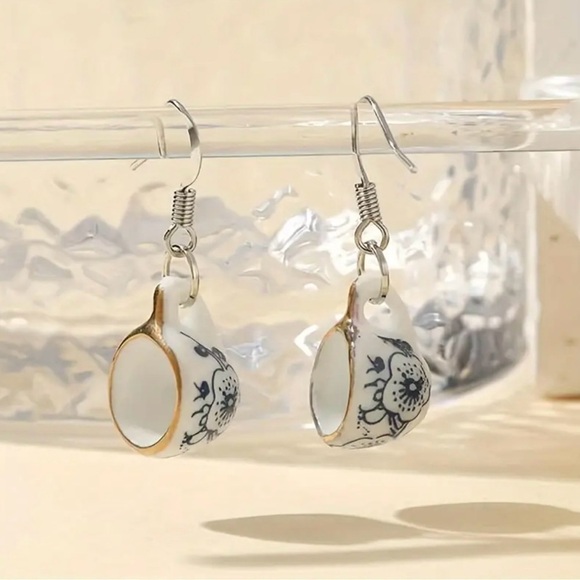 Delicate Teacup Earrings - Picture 4 of 4
